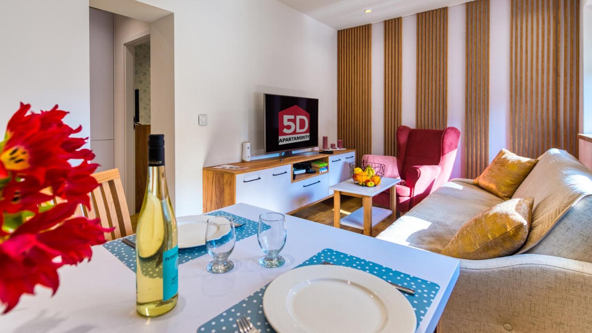 Apartament Kwisa - 5D Apartamenty ชเวียราโดว์-สโดรยจ์ ภายนอก รูปภาพ